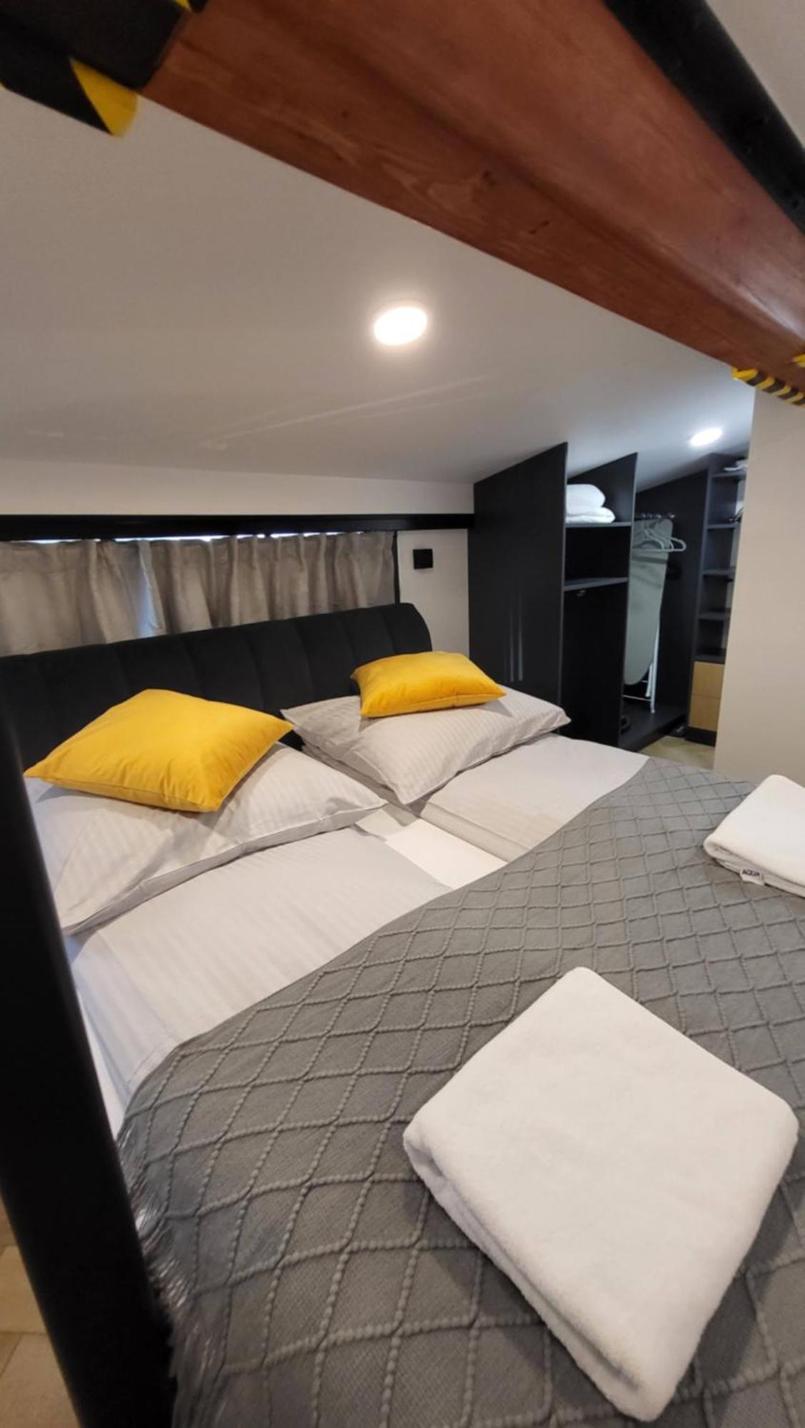 Old Town Apartment, Starowislna Cracovia Esterno foto